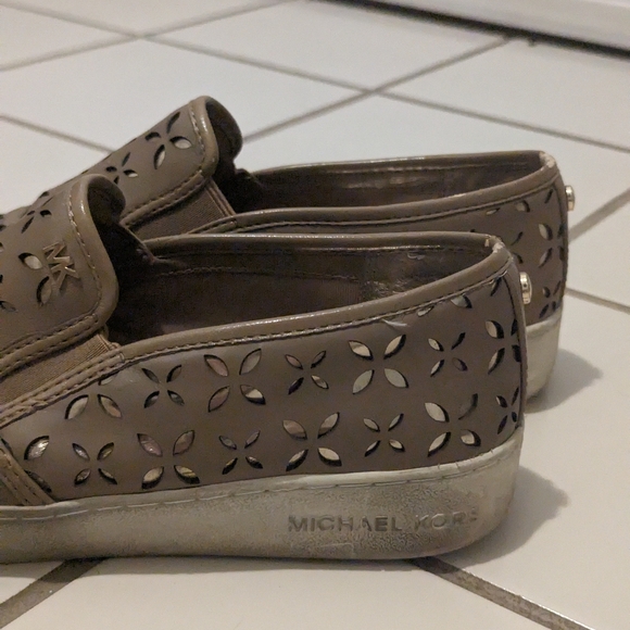 Michael Kors Keaton slip on - Picture 5 of 8
